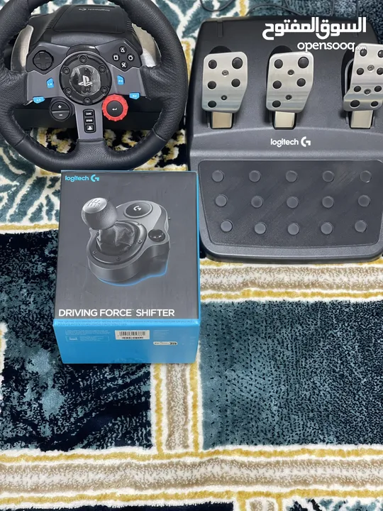 للبيع دركسون Logitech G29 Driving Force Racing Wheel