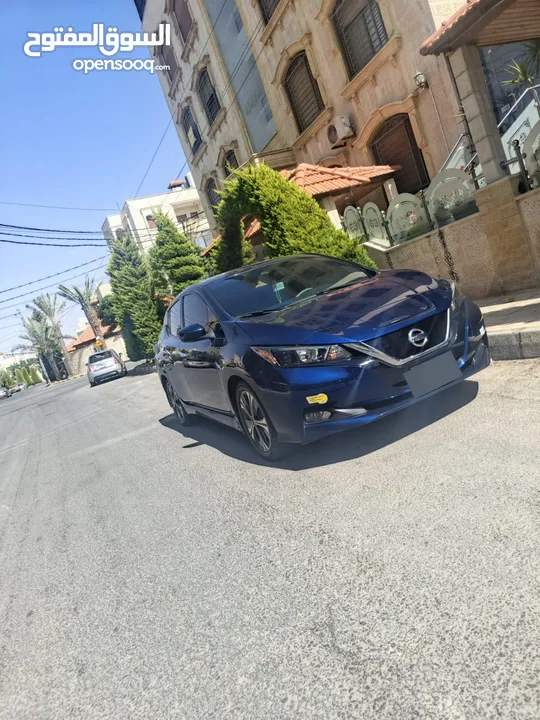 نيسان ليف 2022 اربعة جيد بحالة وكالة