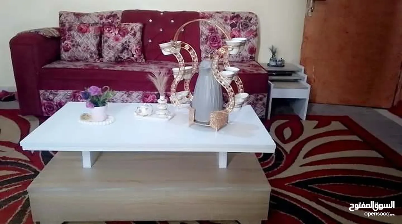 طاولات وسط مع سيرفس