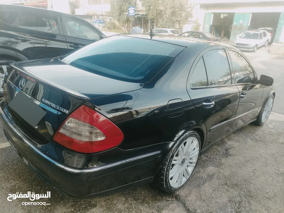MERCEDES  BENZ  E200 KOMPRESSOR