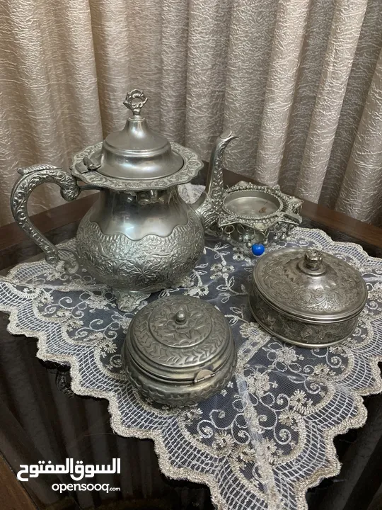 نحاسات و فضه للبيع