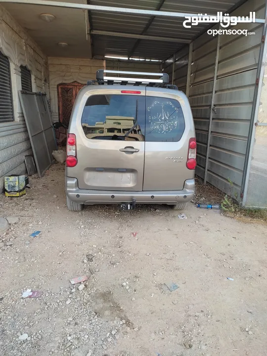 بيجو بارتنر2017