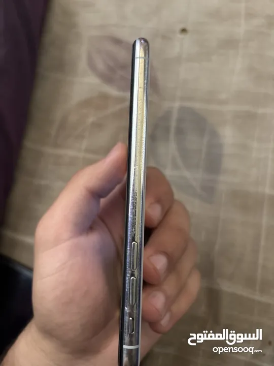 iPhone X  64 GB