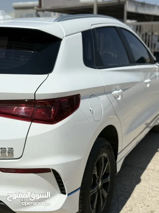 سيارة byd luxury e2 2022
