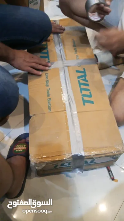 معدات كهرباء