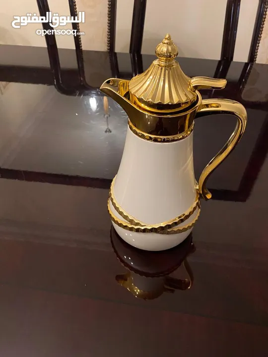 نثريات مختلفة للبيع بسعر رمزي