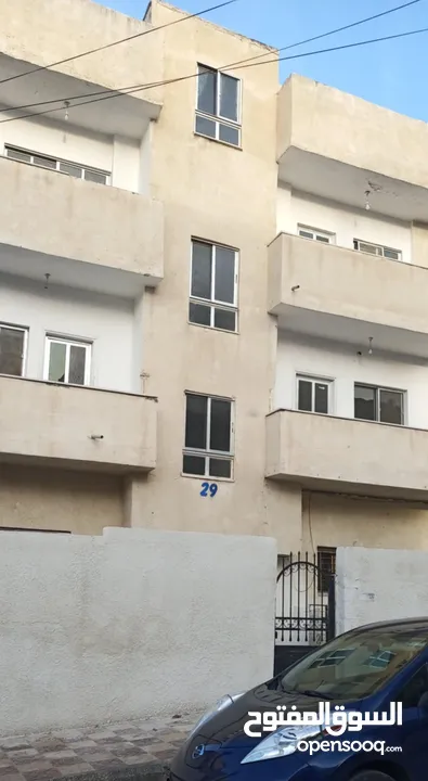 عمارة سكنية للبيع جاهزة للسكن او الاستثمار ماركا الشمالية