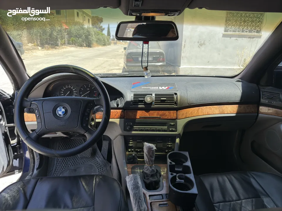Bmw 525 1998 ماتورها  cc2500 السياره تصلح للعفائات الكبيره