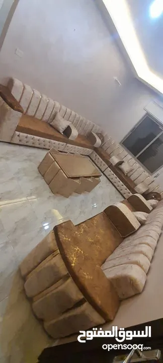 مجالس تفصيل مكفول خمس سنوات