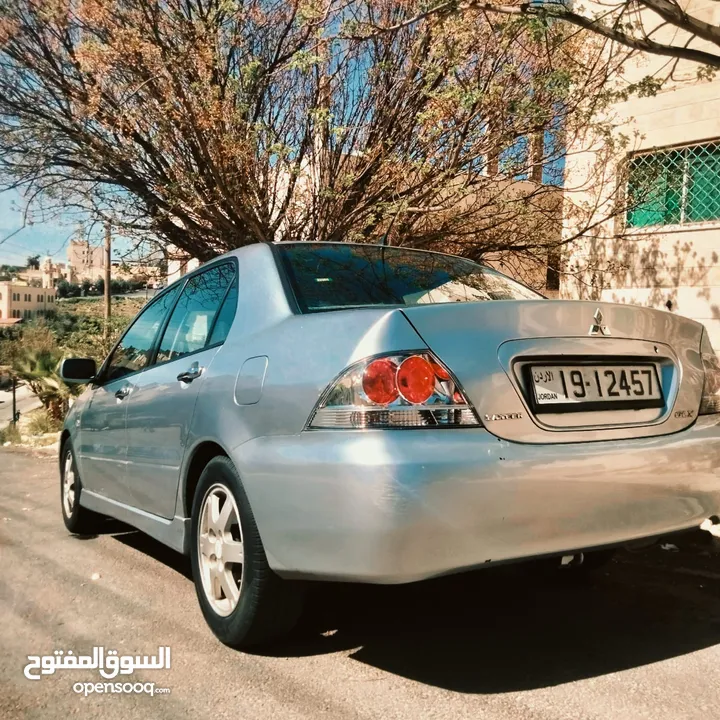 ميتسوبيشي لانسر 2007