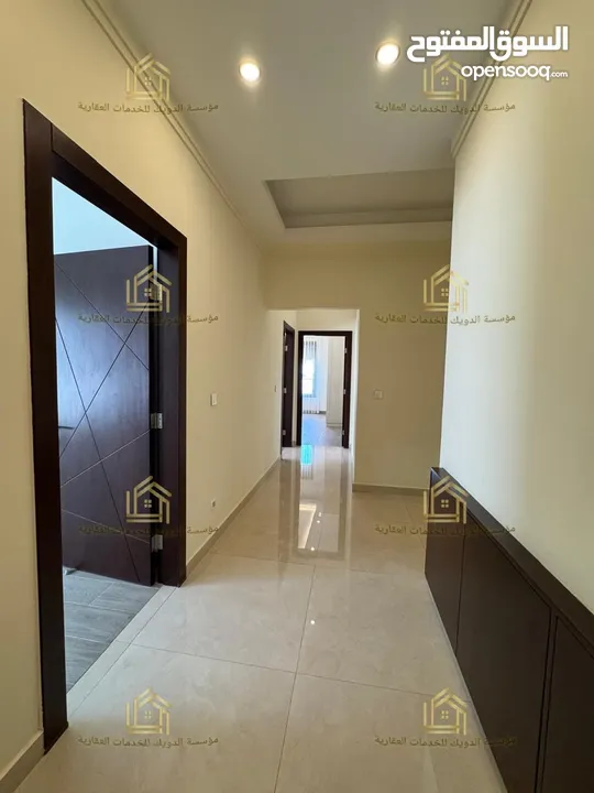 شقة طابقية - لم تسكن - ضاحية الأمير راشد - 4نوم ماستر - 450م - بإطلالــــه - قرب الخدمات العامة
