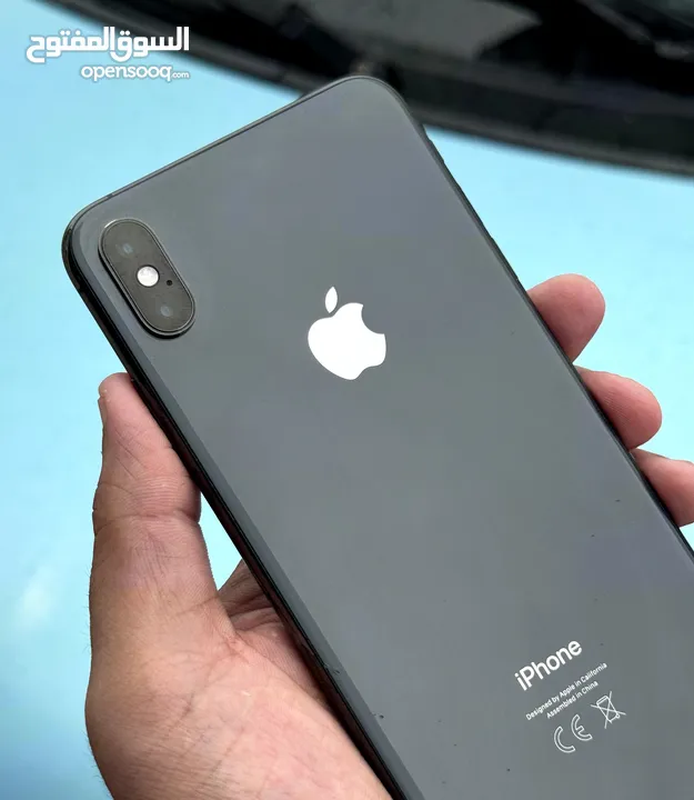 عرض خااص : iPhone xs max 256gb جهاز نظيف جدا بدون اي شموخ و بدون مشاكل مع ملحقاته بأقل سعر