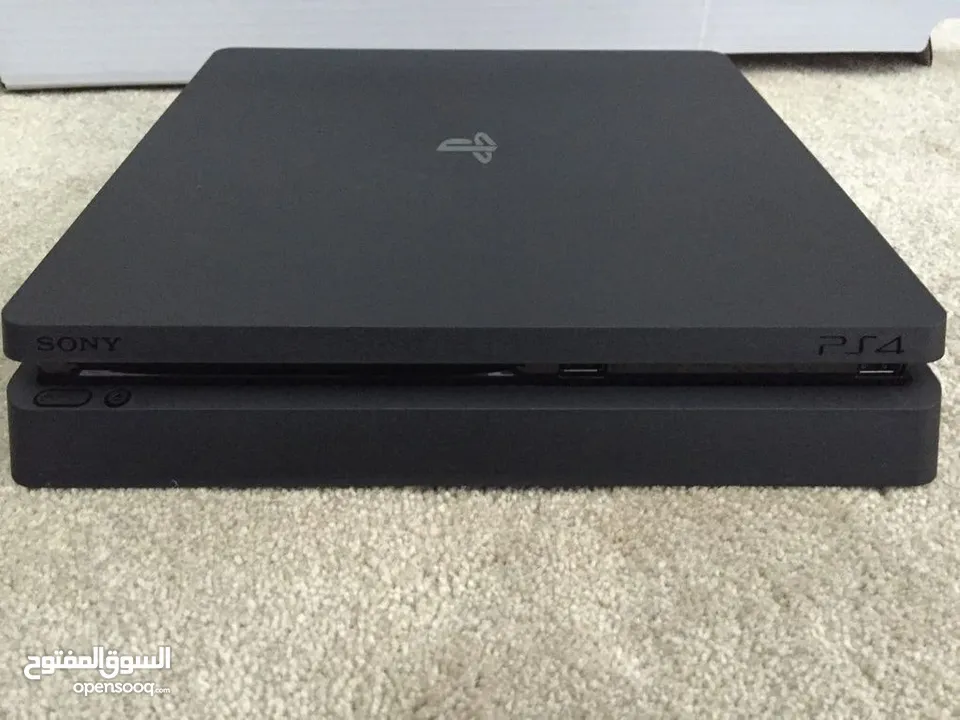 بلايستيشن فور سليم  ps4 slim بمساحة تيرا ونصف 1.5TP مستعمل نظيف نظافة 90%