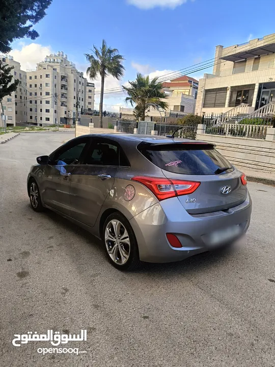 هنداي i30  فل ملغمة