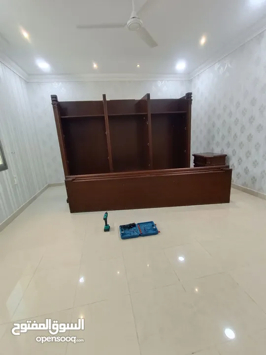 House movers packers  and transport and professional carpenter available