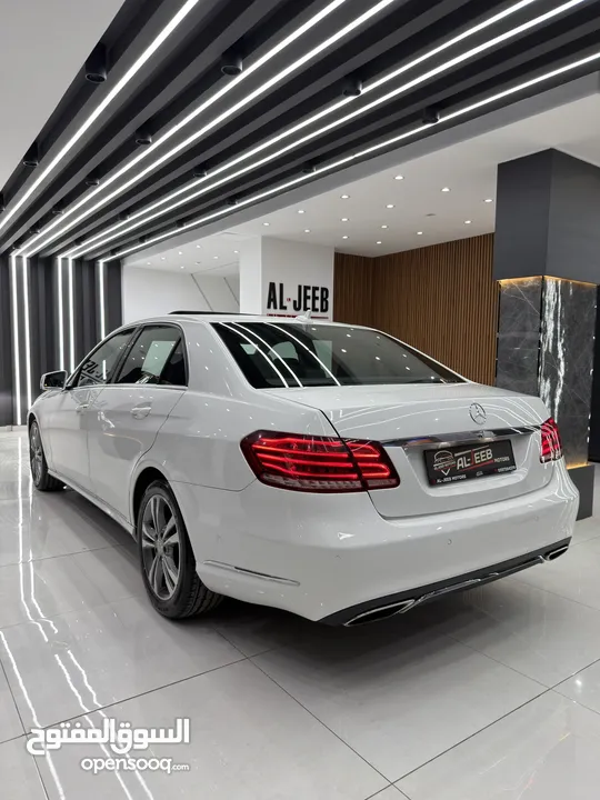 مرسيدس e200