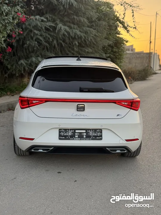 سيات ليون اف ار