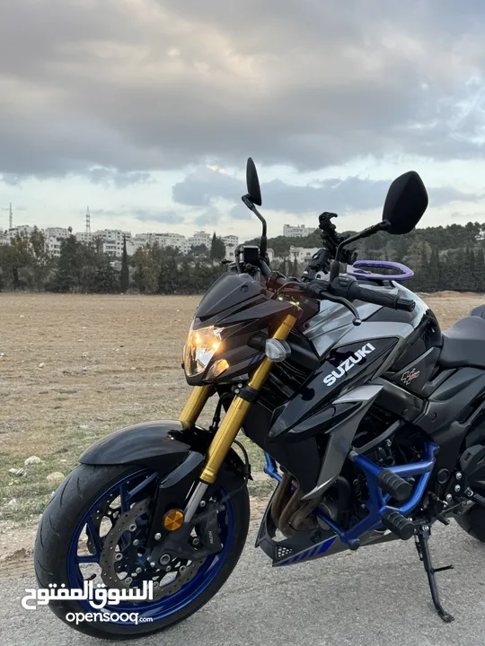 SUZUKI GSX-S750 ABS 2022من أنظف الدرجات ب المملكه
