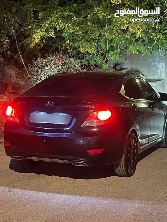 اكسنت 2014 ديزل اتومات 1600 عدادها 182 الف كيلو