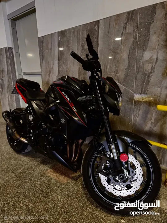 GSX-S 750  سوزوكي
