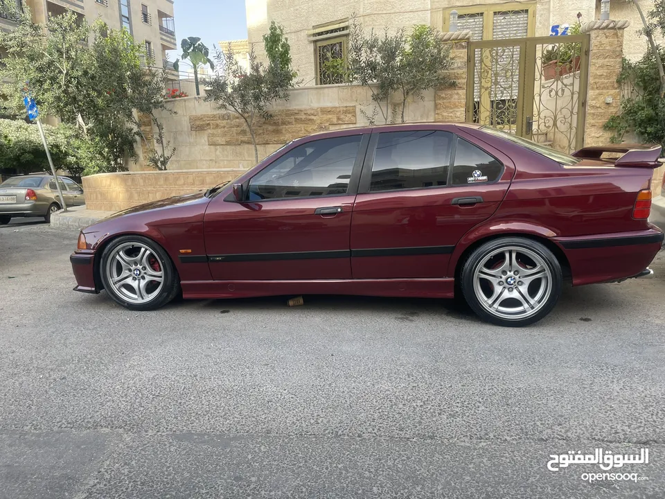 BMW e36  وطواط