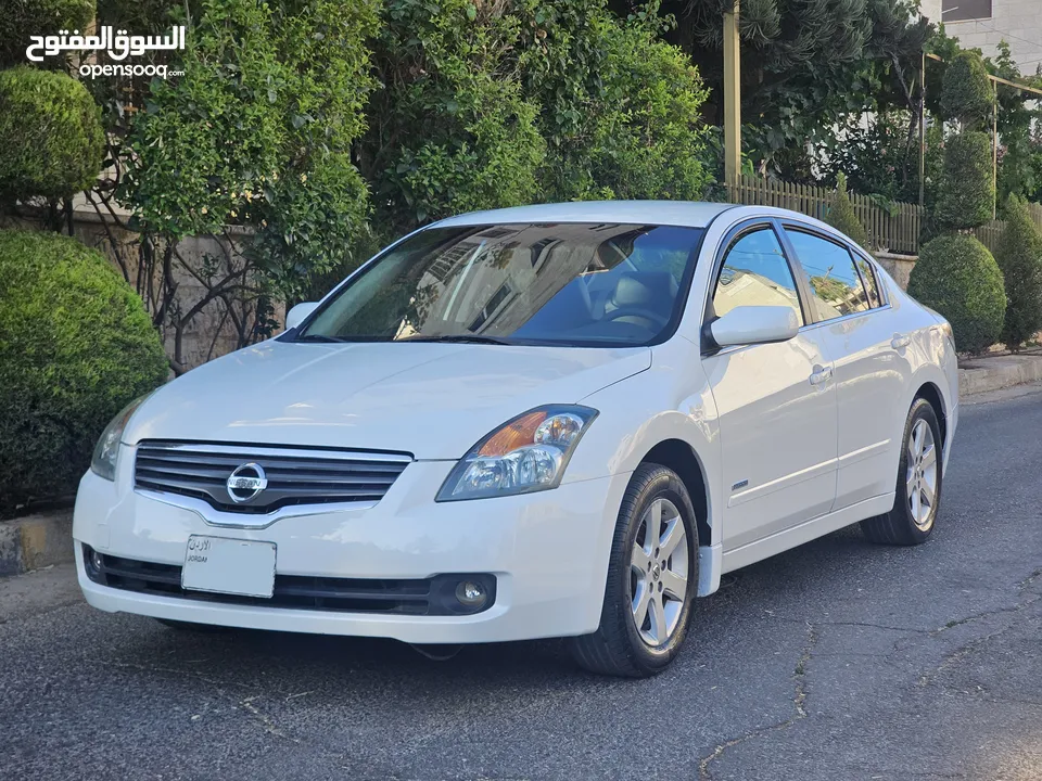 نيسان التيما 2009 بحالة الشركة بطارية الهايبرد جديدة مركزية تحت الكفالة فحص كامل 7 جيد دون ملاحظات
