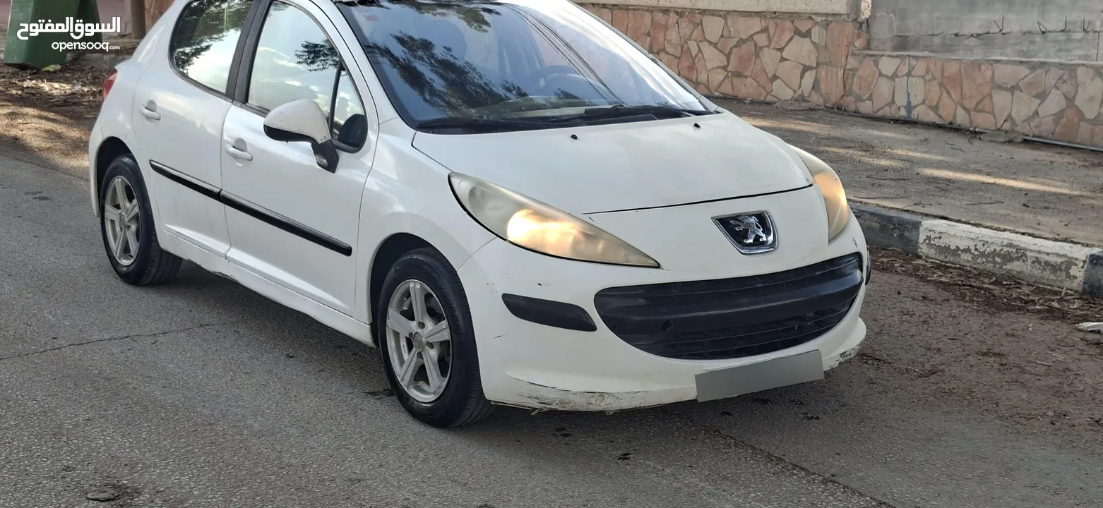 بيجو 207موديل 2009_اتومتيك _ماتور 1600-بنزين اصل برايفت _فحص الف صلاة النبي نظيفة من الاخر