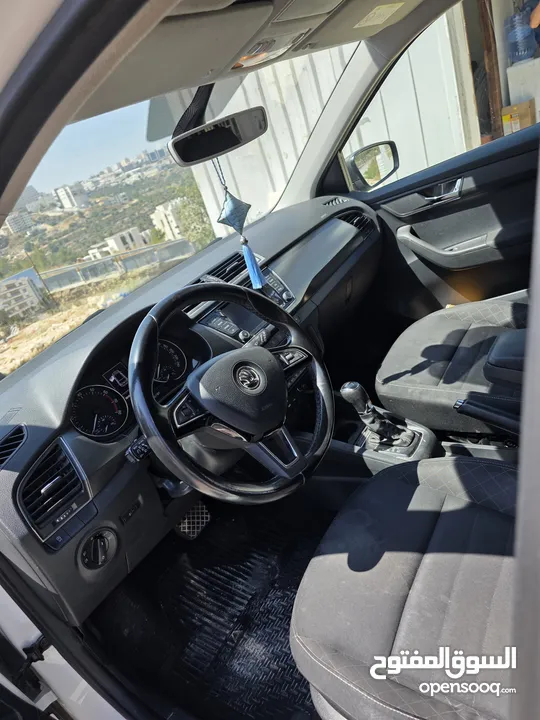 سكودا فابيا اوتومات بنزين ماتور 1200 تيربو ترخيص 2017