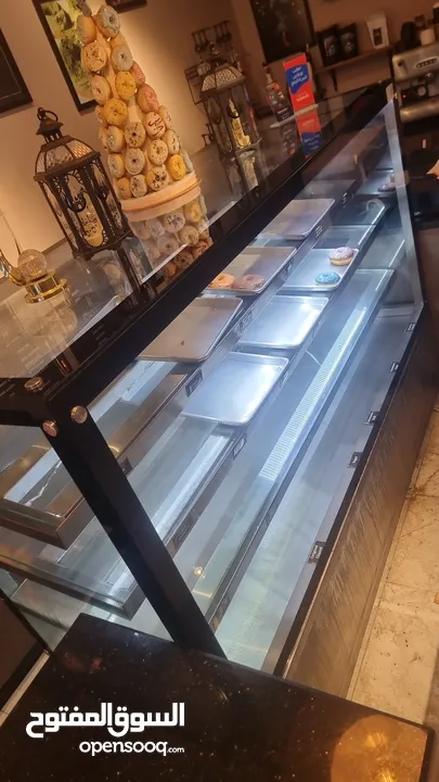 ثلاجة (حافظة فقط) عرض للبيع