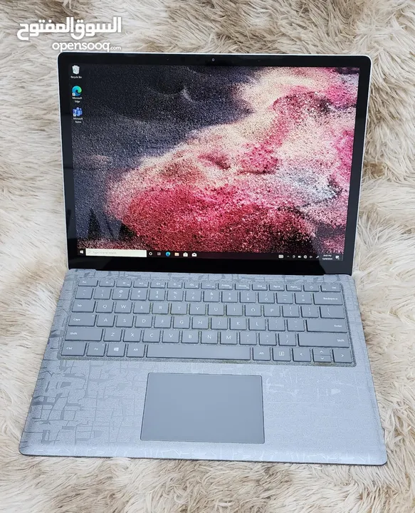 Surface laptop 2 8th genration 2k display