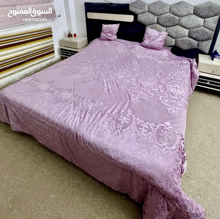 غرفة نوم مستعمله للبيع مع الفرشه
