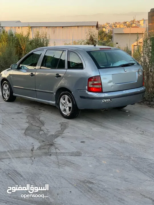 سكودا فابيا2005