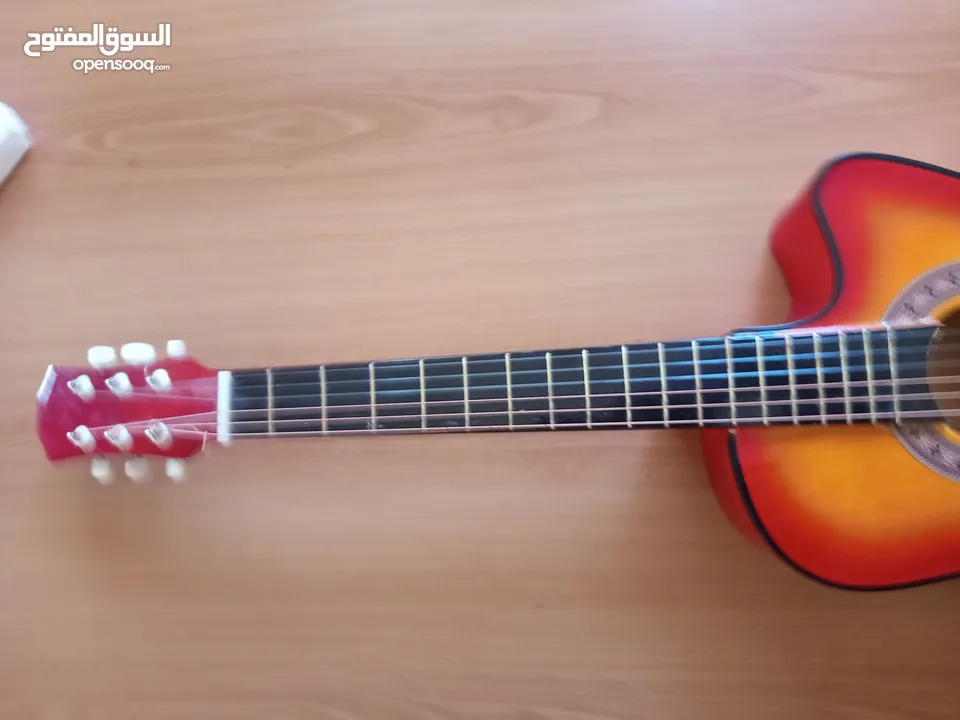 جيتار للبيع بحاله جيده جدااا