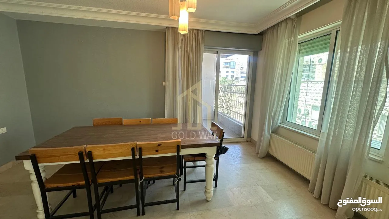شقة مميزة للبيع في أرقى مناطق عبدون طابق أول 170م بسعر مميز / ref 9528