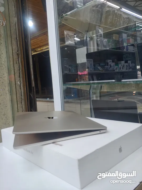 MacBook Air 15 2024 M3 8GB Ram 256GB SSD لابتوب ابل
