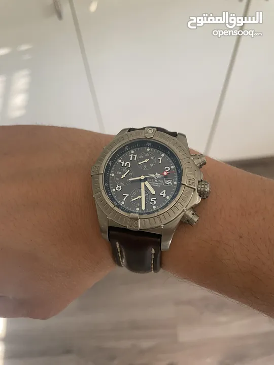 Breitling Avenger Automatic chronograph Titanium  44 mm