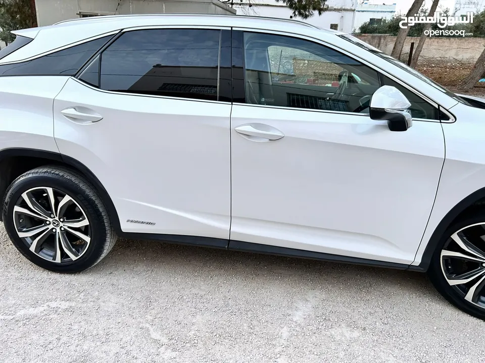 جيب لكزس Rx450h 2019 Lexus Rx450h 2019 hybrid  كرت ابيض