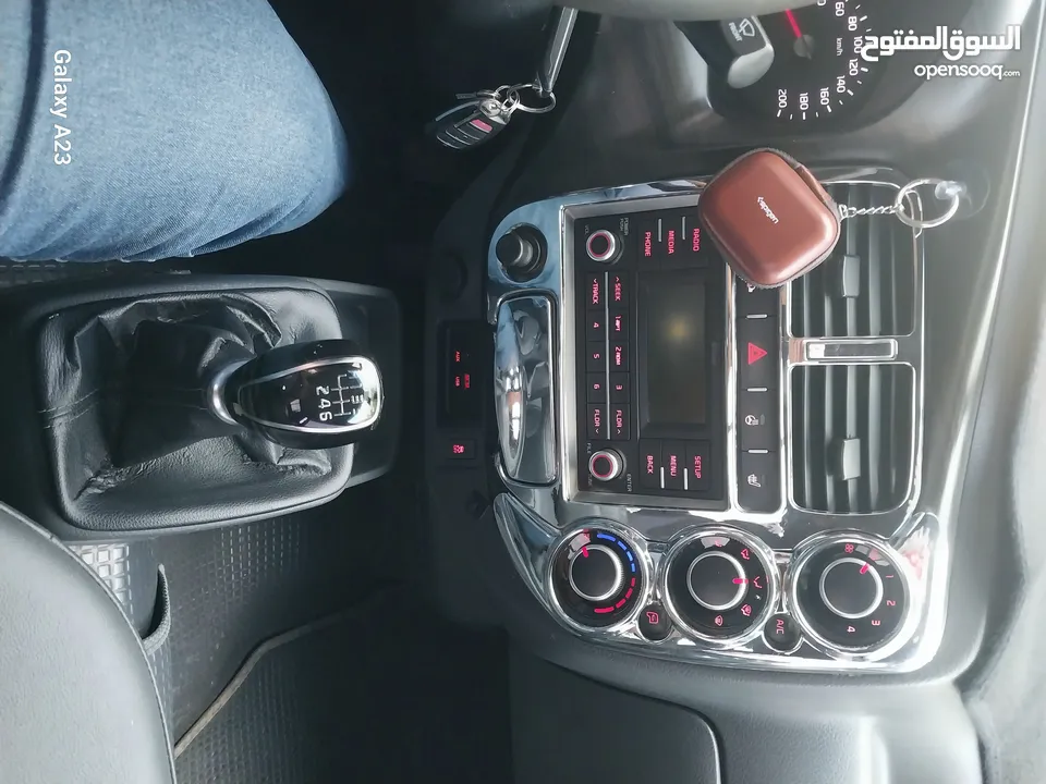 KIA BONGO 3