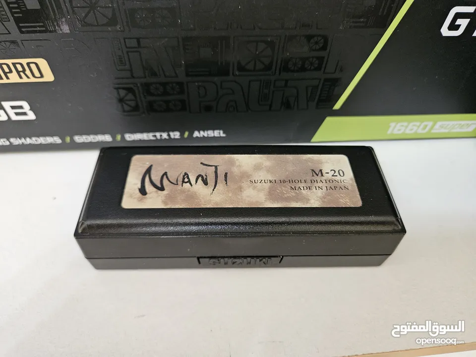Suzuki Manji Harmonica C with the box clean