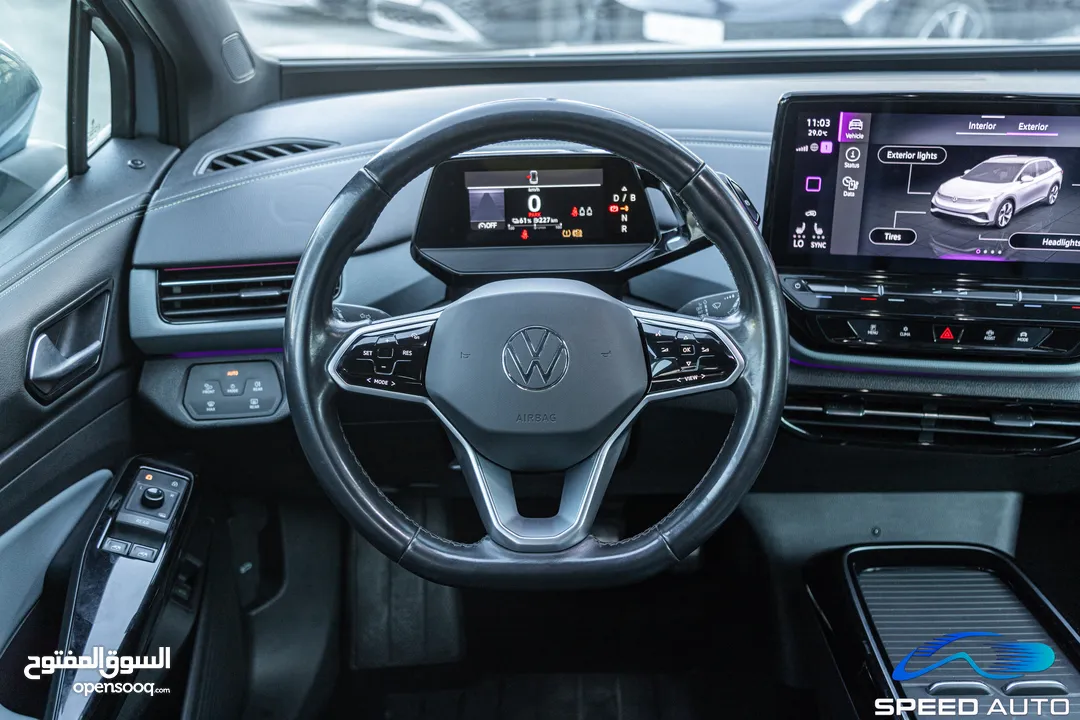 Volkswagen ID.4 X Pro 2022  السيارة مميزة جدا و بحالة ممتازة جدا    السيارة تقطع 570 كم بالشحنة