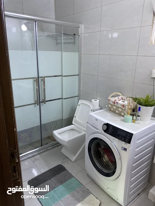شقة للبيع بالمدينة الرياضية