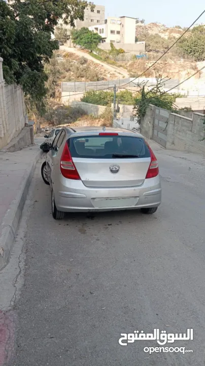 هيونداي i30 2011