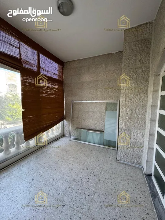فيلا في منطقة الدوار السابع (V191)