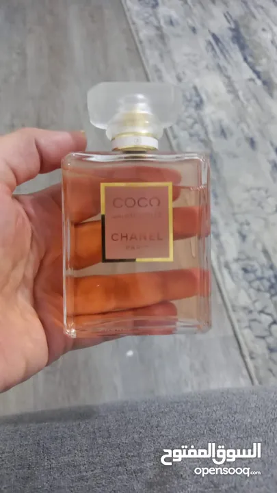 عطر channel  أصلي نسائي للبيع ب 60 دينار