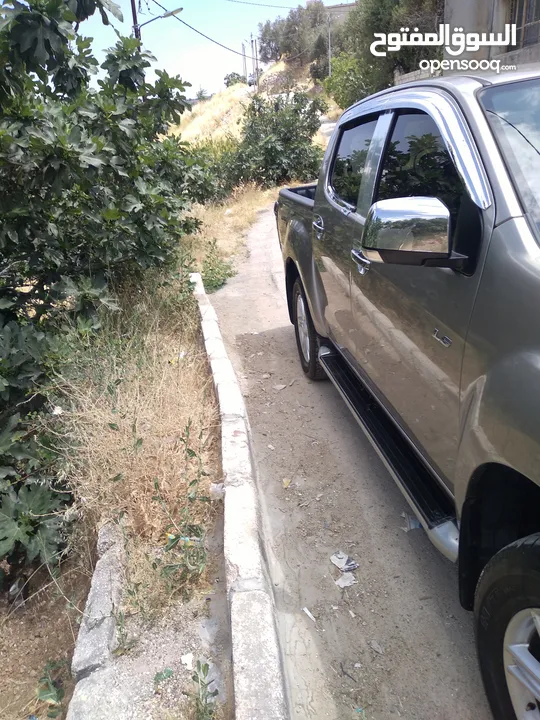 بكب ايسوزو ديماكس LS نشمي 4×4 موديل2016 قصة2017  فحص كامل الصنف الاول محرك 3000 على وضع الشركه
