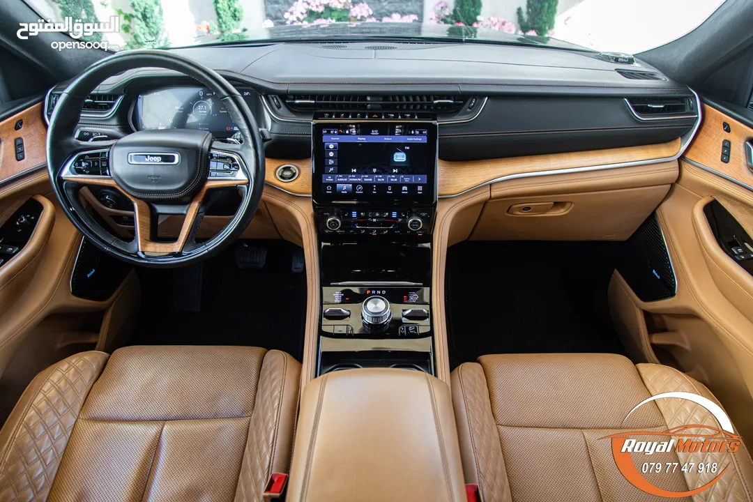 الان لدى رويال موتورز   Jeep Grand Cherokee L 2021 Summit