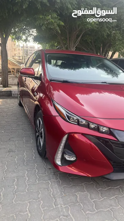Toyota Prius Prime 2019 ( Plug-In Hybrid) Urgent