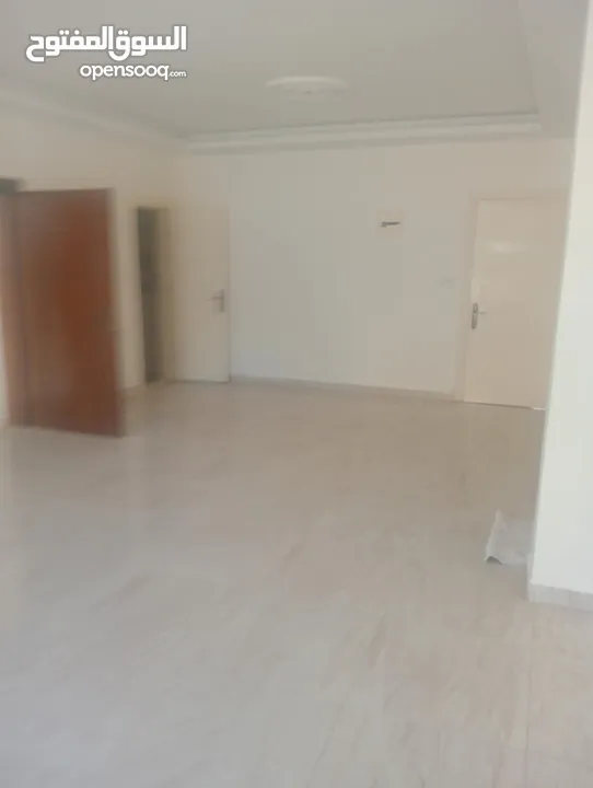 شقة للايجار - شارع جبل الشيخ الرابية