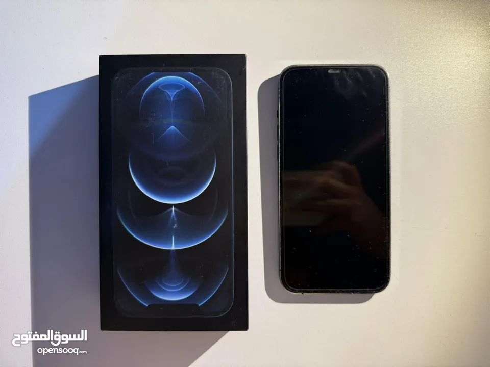 ايفون 12 برو ماكس بحالة ممتازة بدون اي خدوش او كسور , بطارية اصلية , بكارتونته و شاحن اصلي جديد 512