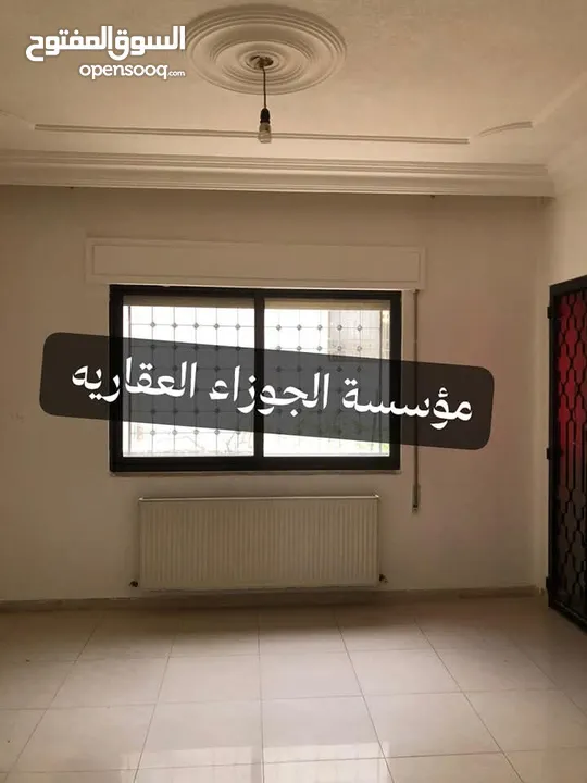 بيت مستقل فارغ للايجار في منطقة الزهور مساحة 250 متر داخلي مع حديقة 300 متر